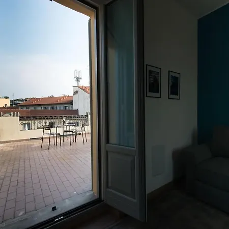 Apartament Spazio Stoppani - Liberty 16 *